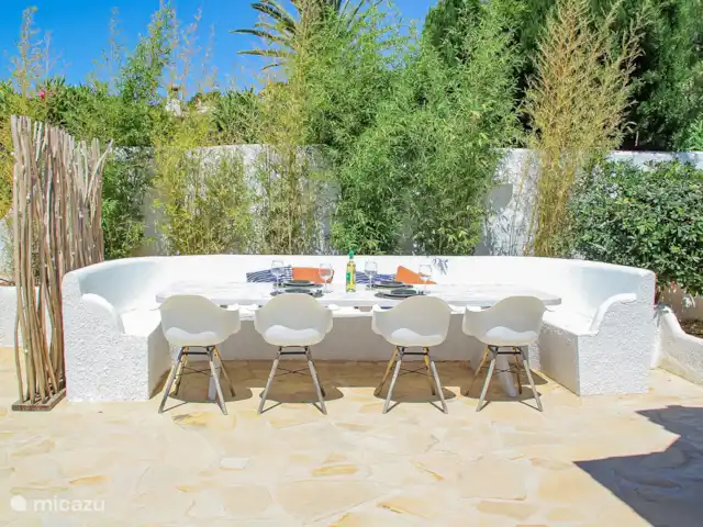 Casa Contenta en España, Costa Blanca, Moraira - villa Para cenar en las largas tardes de verano