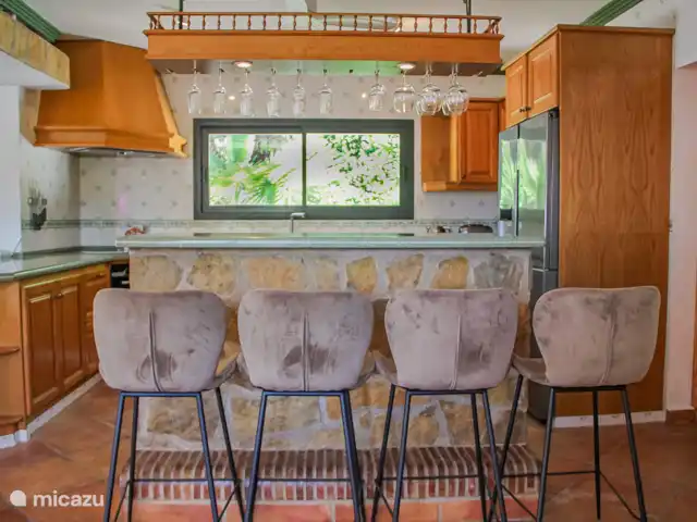 Casa Contenta en España, Costa Blanca, Moraira - villa Bar con capacidad para 4 personas