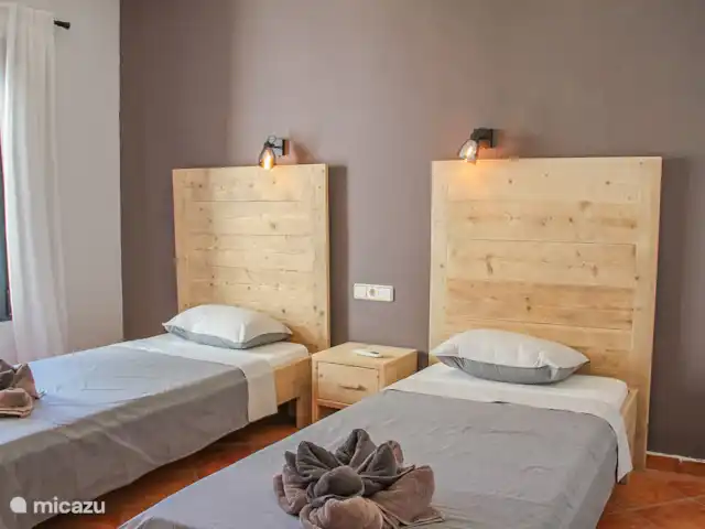 Casa Contenta en España, Costa Blanca, Moraira - villa Dormitorio 3: 2 x cama individual.