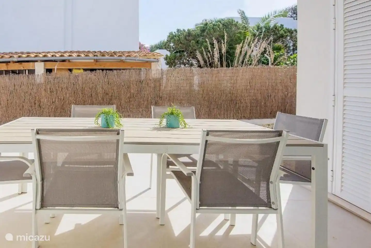 Tisch für den Außenbereich