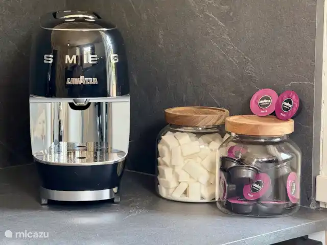 Location de Vacances France, Dordogne, Château-l'Évêque, villa - Hakuna-Matata à 8 min de Périgueux C’est l’heure d’une tasse de café.