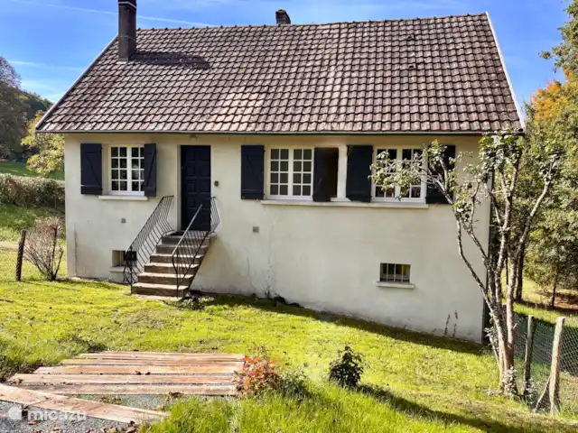 Location de Vacances France, Dordogne, Château-l'Évêque, villa - Hakuna-Matata à 8 min de Périgueux Bienvenue chez Hakuna Matata