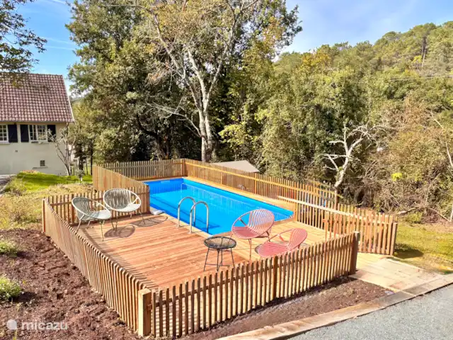 Location de Vacances France, Dordogne, Château-l'Évêque, villa - Hakuna-Matata à 8 min de Périgueux Location de Vacances France, Dordogne, Château-l'Évêque, villa - Hakuna-Matata à 8 min de Périgueux