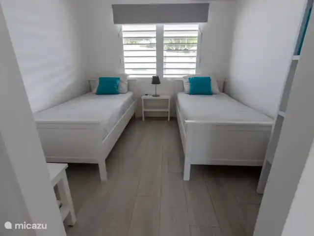 Villa Kiki Curaçao en Curazao, Bandabou (oeste), Grote Berg - villa Dormitorio 3
2 camas 90x200