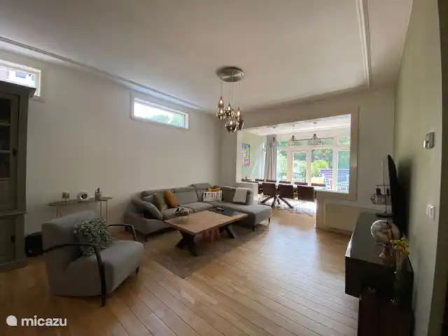 Location de Vacances Pays-Bas, Hollande méridionale, Zoetermeer, villa - Villa de luxe avec aire de jeux dans le centre Espace TV, salon