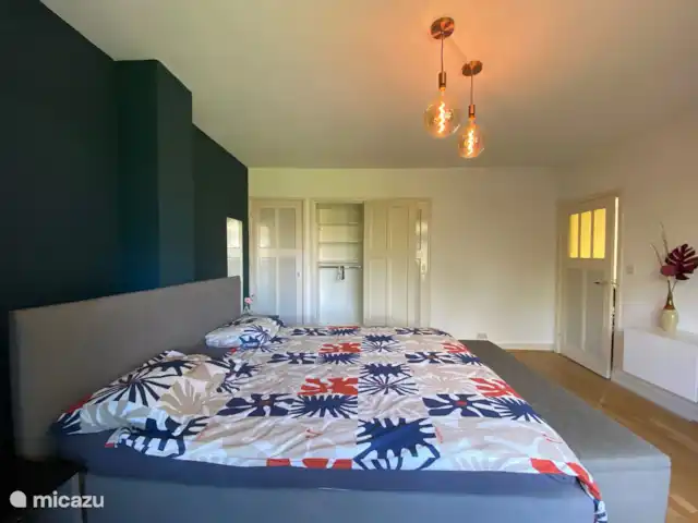 Location de Vacances Pays-Bas, Hollande méridionale, Zoetermeer, villa - Villa de luxe avec aire de jeux dans le centre Chambre 1