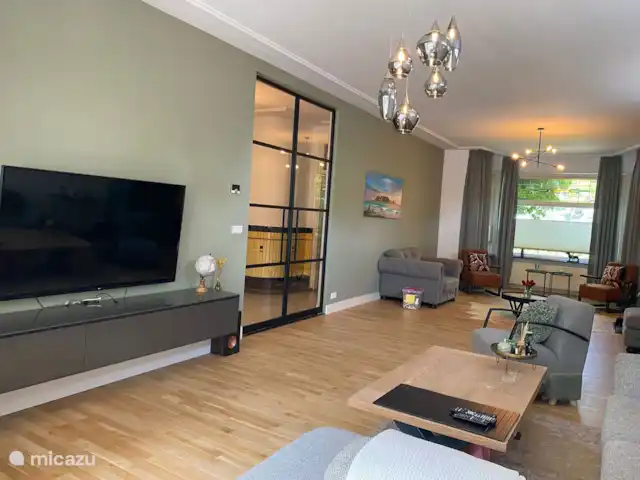 Location de Vacances Pays-Bas, Hollande méridionale, Zoetermeer, villa - Villa de luxe avec aire de jeux dans le centre Salon