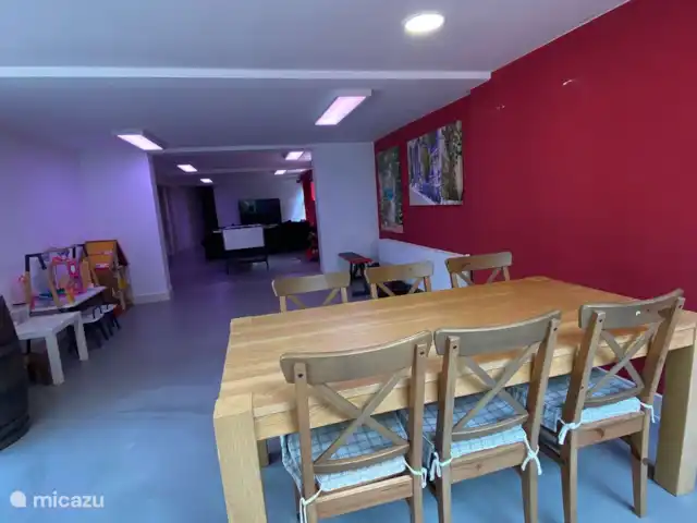 Location de Vacances Pays-Bas, Hollande méridionale, Zoetermeer, villa - Villa de luxe avec aire de jeux dans le centre Séjour sous-sol