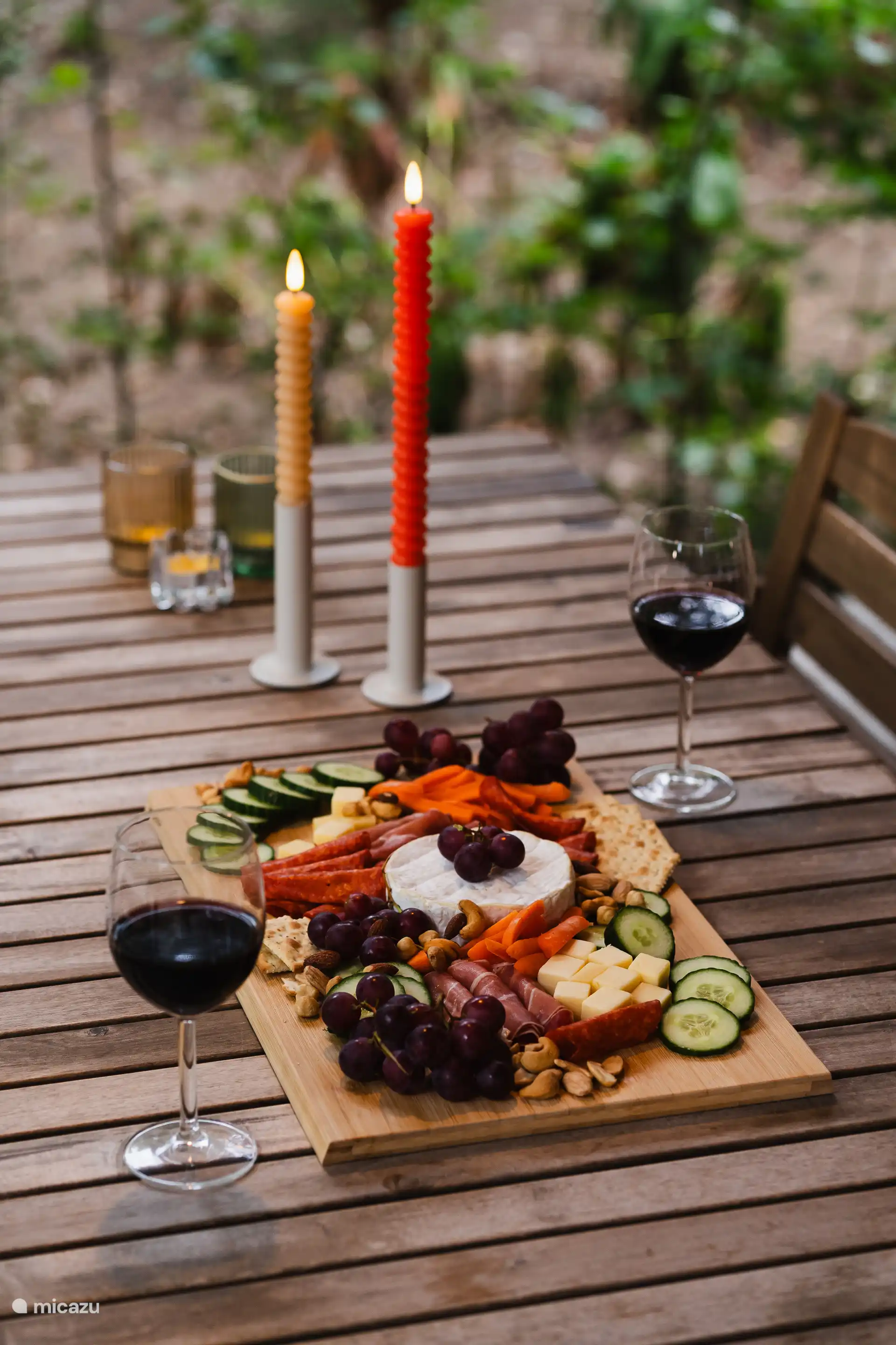 Veranda
Jausenbrett nicht inbegriffen