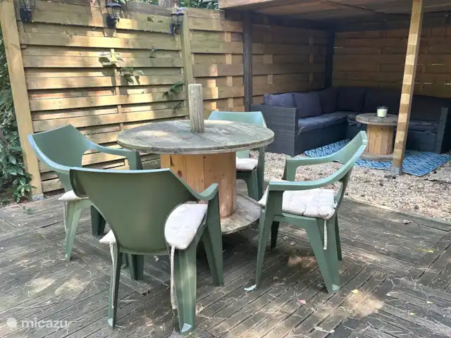 Location de Vacances Belgique, Limbourg, Gellik, chalet - La Maison Zen Jardin à l’arrière