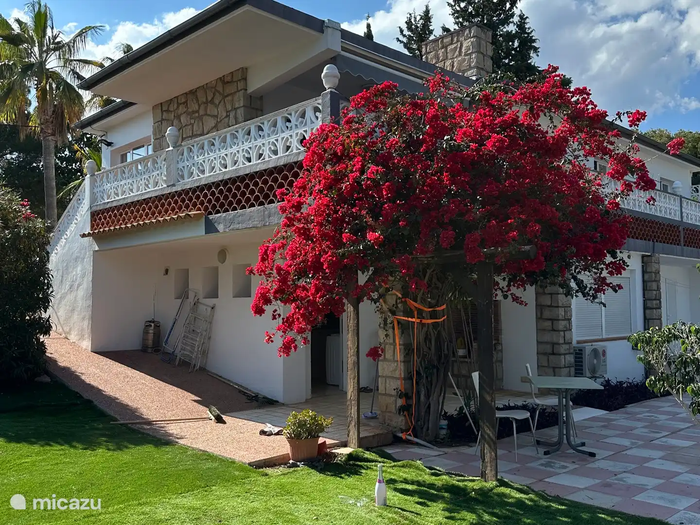Villa in Alfáz del Pi huren | Micazu