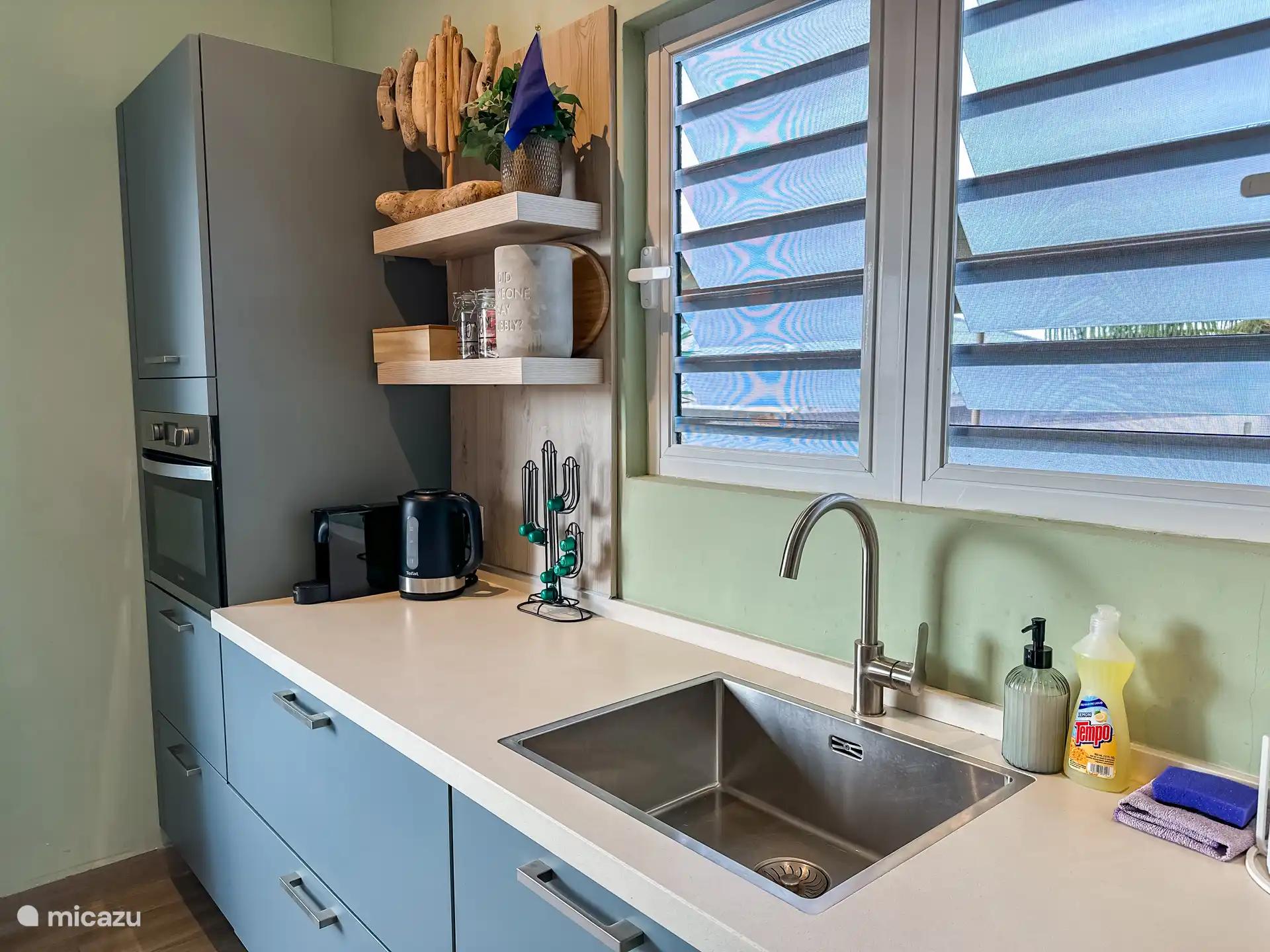 Cocina (horno disponible)