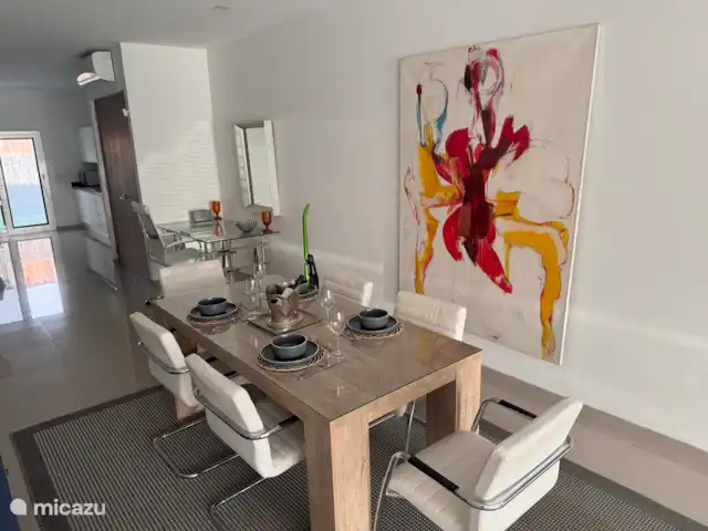 Blissful Bubali Apartment | Aruba, Nord, Bubali - appartement Salle à manger confortable, avec vue sur le jardin