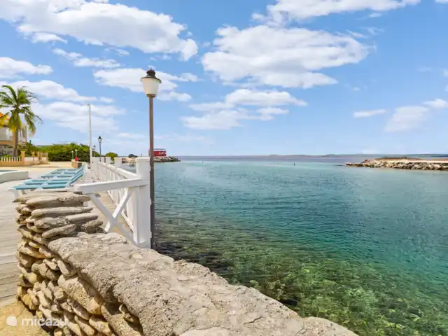 Port Bonaire - Piscina, mar y tienda de buceo en Bonaire, Bonaire, Kralendijk - apartamento Muelle