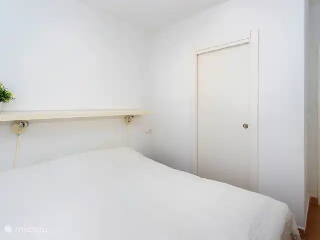 Résidence Casa Bahia | Espagne, Costa Blanca, Torrevieja - appartement Chambre parentale avec toilettes attenantes.