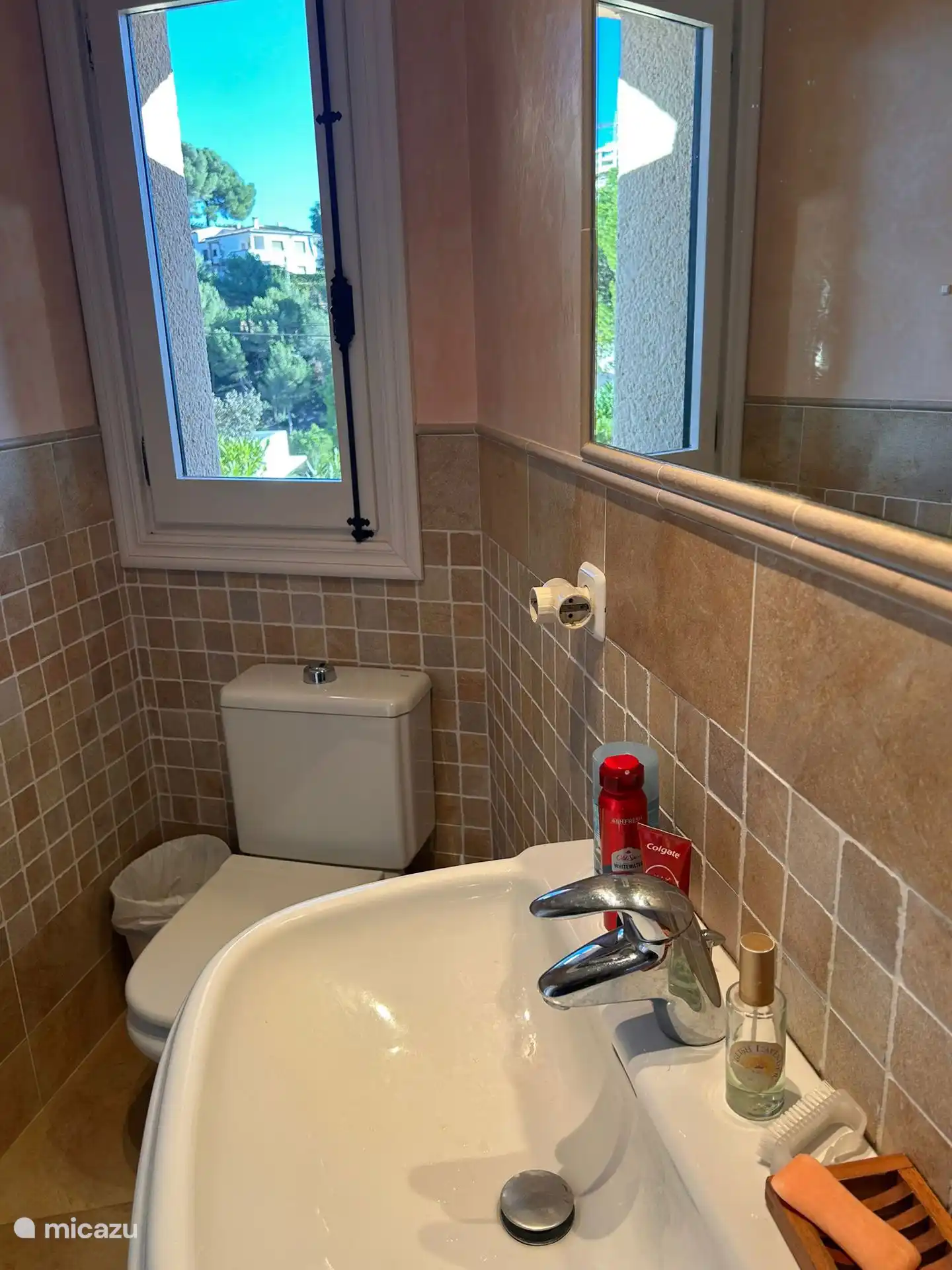 Salle de bain chambre 2