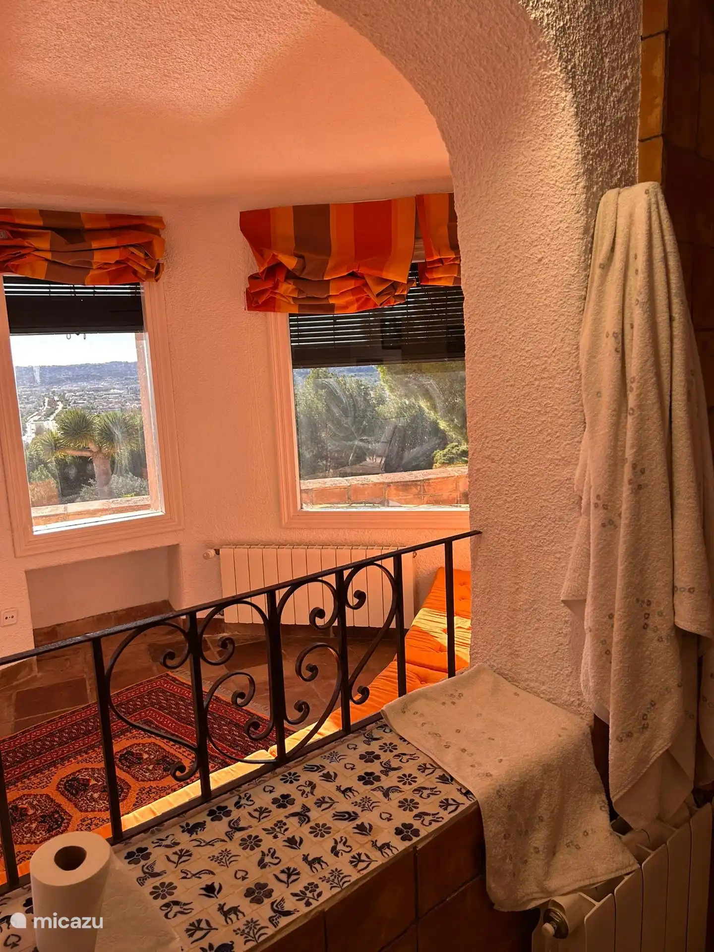 Salle de bain quatrième étage 1