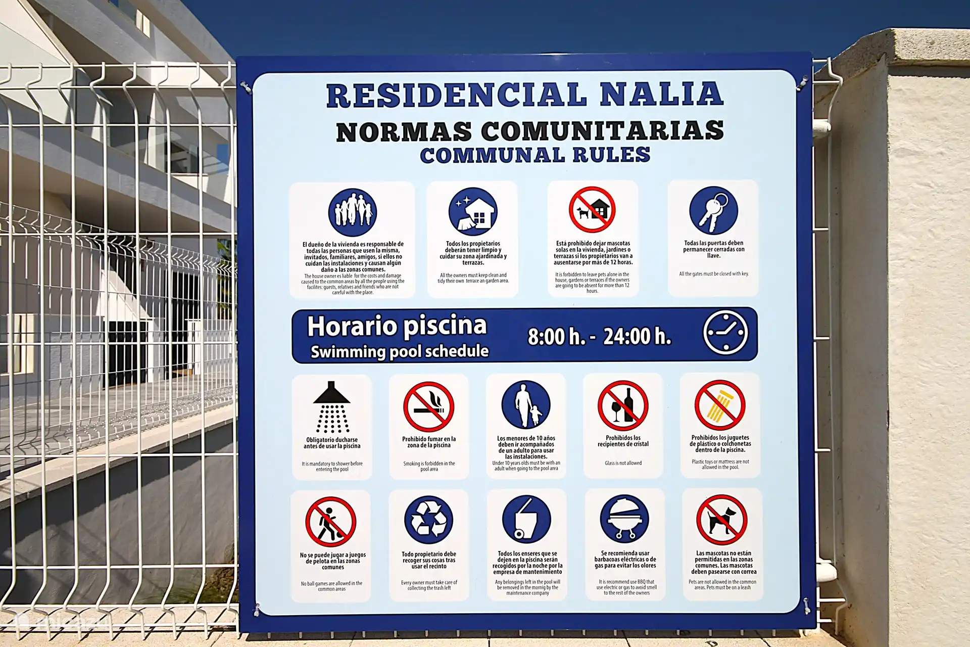 Pool der Community-Regeln.