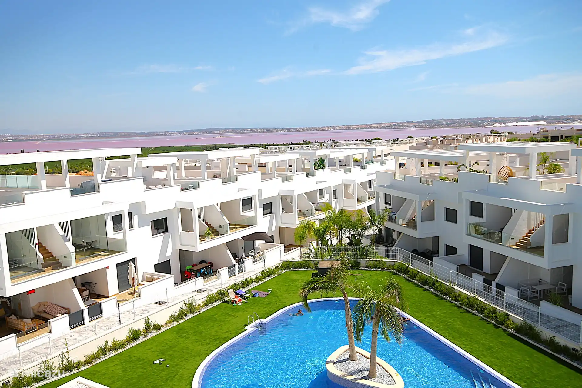 Blick auf den Salzsee vom Solarium aus.