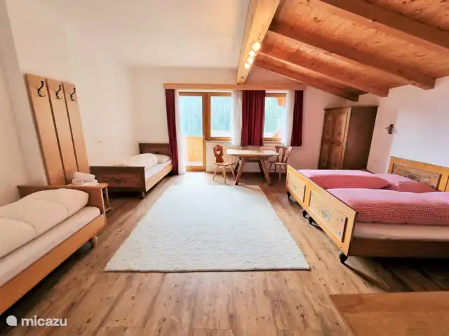 Location de Vacances Autriche, Tyrol, Finkenberg, maison de vacances - Maison de vacances Ental Chambres - un maximum de 10 personnes sont autorisés dans la maison.