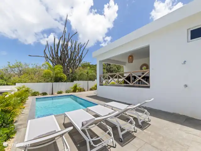 Villa Salu huren in Curaçao, Banda Ariba (oost), Jan Thiel - villa Private pool met zonnebedjes