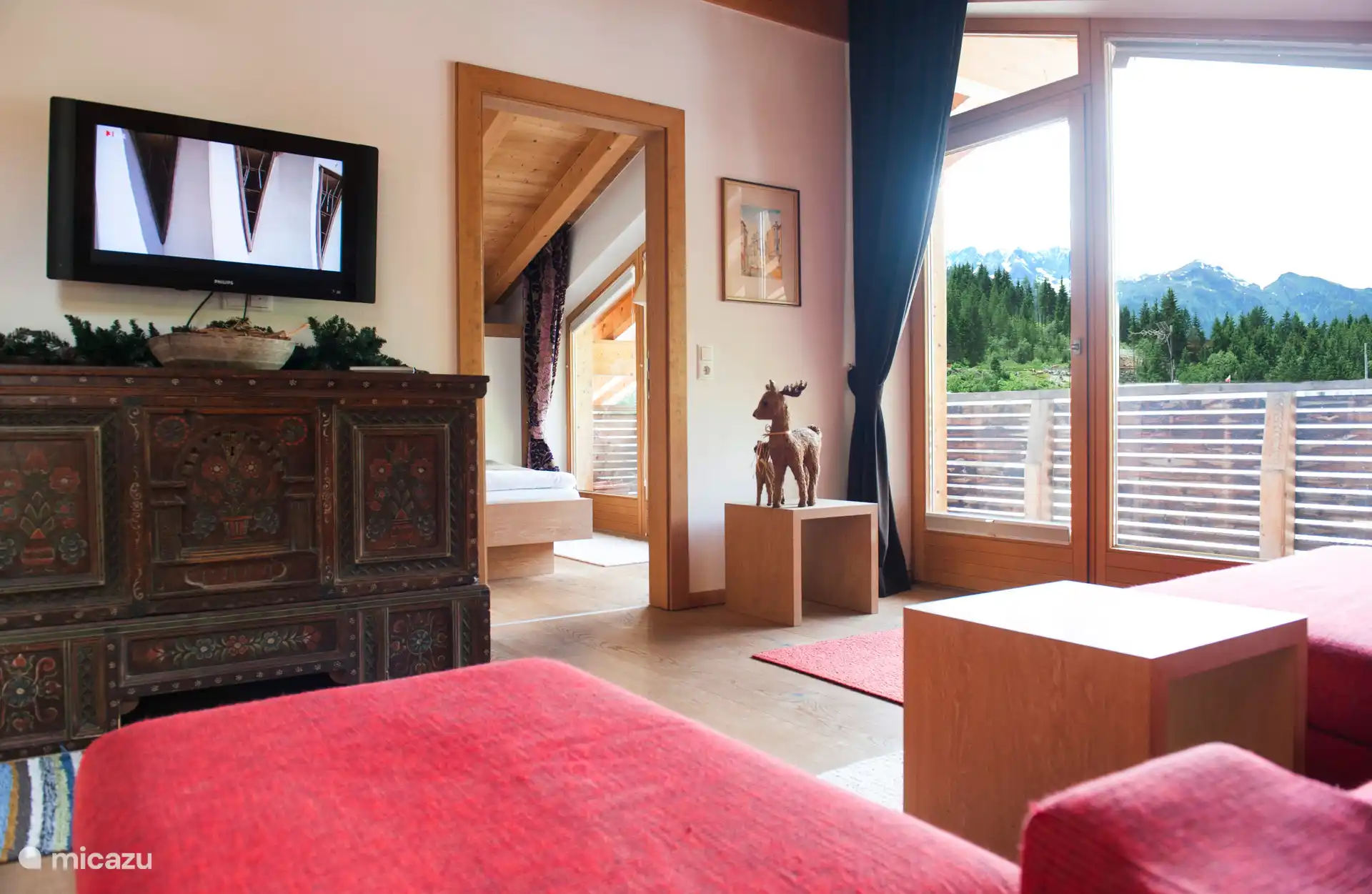 Woonkamer met keuken