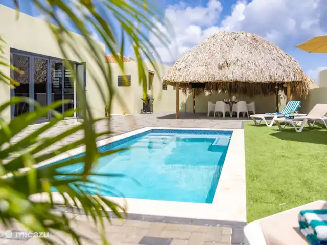 Playa Pura Vida Mambo en Curazao, Banda Arriba (este), Mambo Beach - villa Jardín con piscina