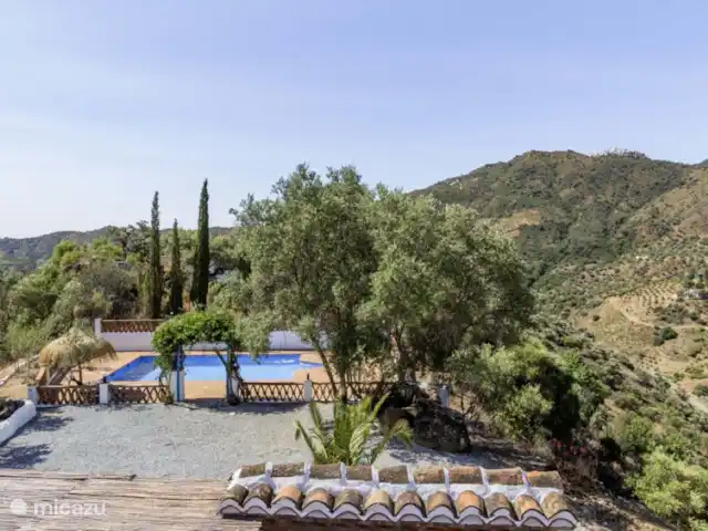 Casa Pájaros Del Este en España, Andalucía, Benamargosa - casa vacacional Piscina + vista