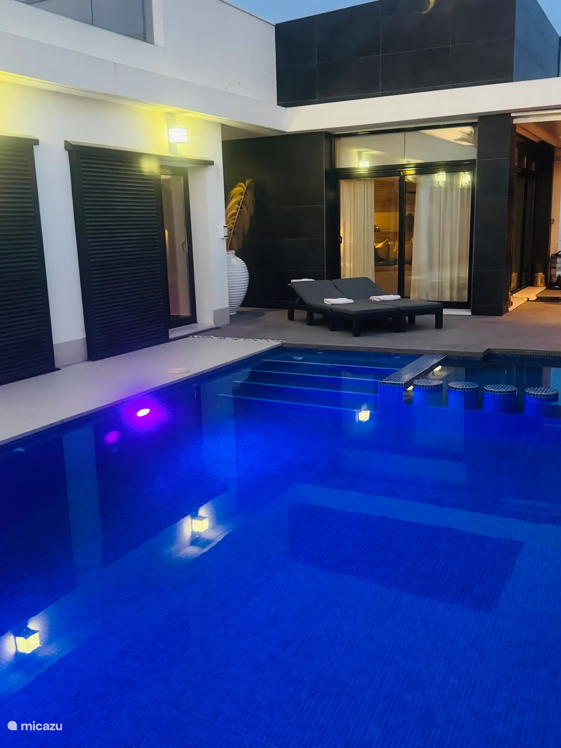 Terrace with sunbeds 