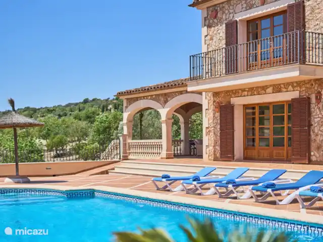 Villa Es Pujolet en España, Mallorca, Santanyí - finca veranda