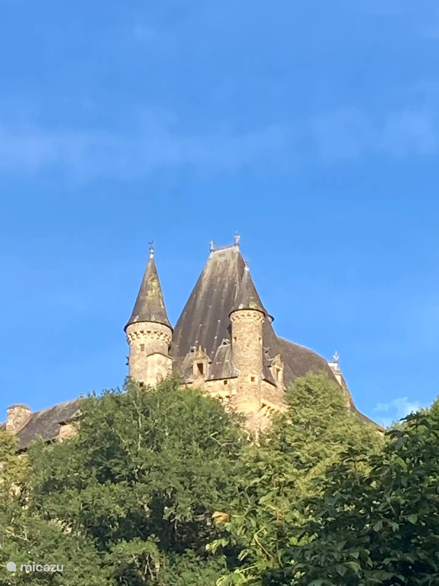 Château de conte de fées de Jumilhac-le-Grand 
