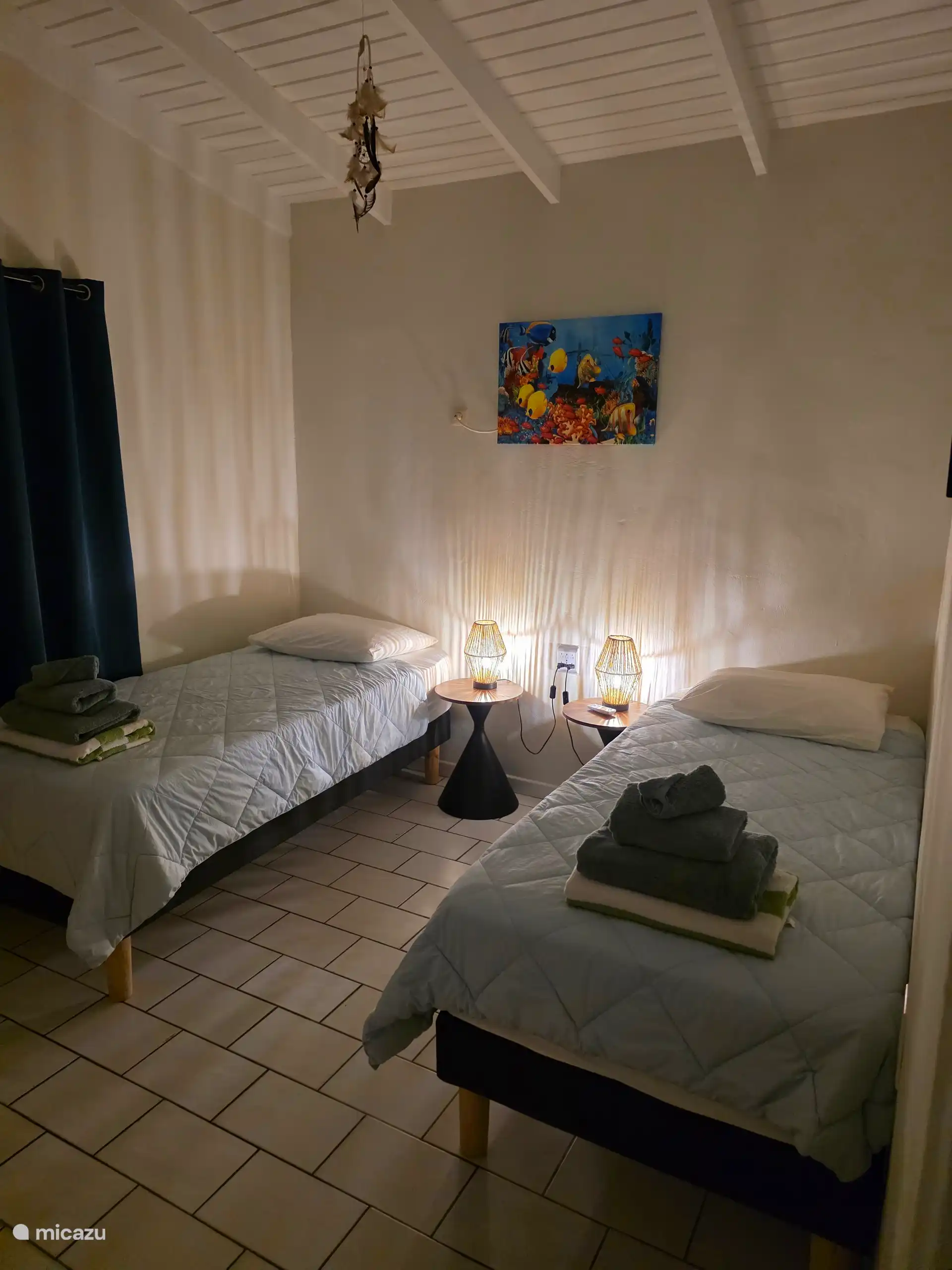 slaapkamer 2, 2 losse bedden.