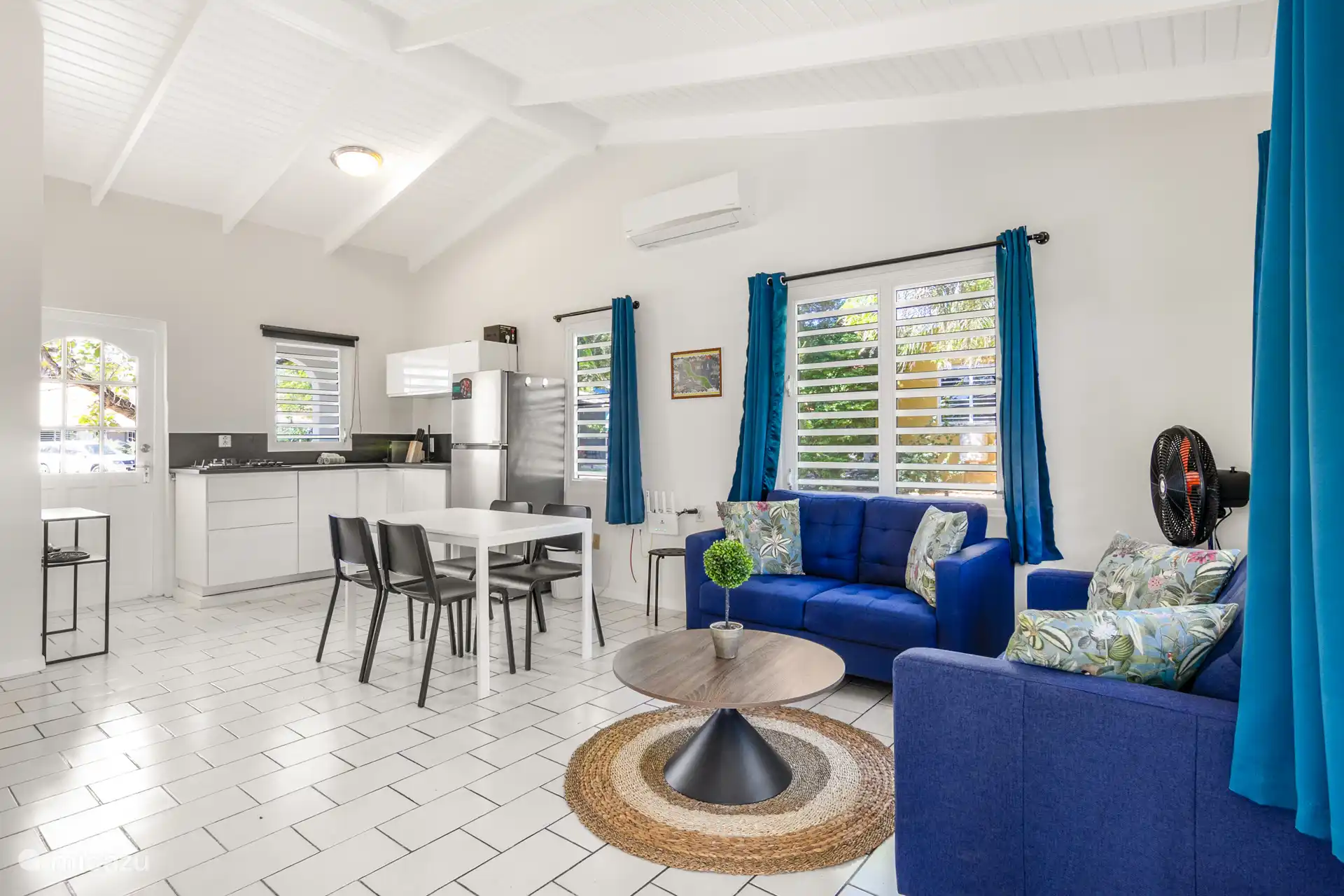 Salón y cocina Soñora