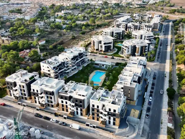 Casa Rosa en España, Costa Blanca, Orihuela Costa - apartamento La zona y los demás complejos.