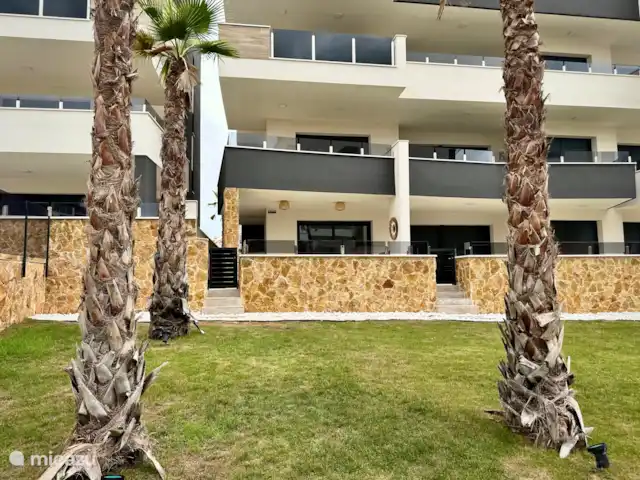 Casa Rosa en España, Costa Blanca, Orihuela Costa - apartamento Terraza vista desde la piscina