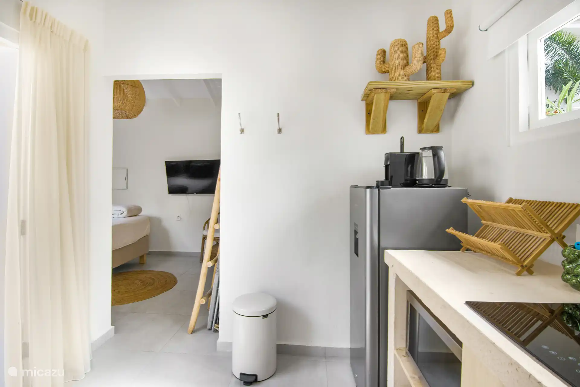 Cocina + dormitorio