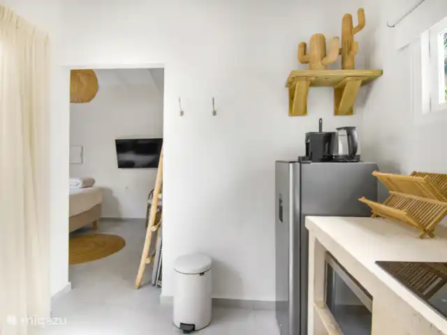 Studio 1 pièce, piscine à Jan Thiel | Curaçao, Banda Ariba (est), Jan Thiel - appartement Cuisine + chambre