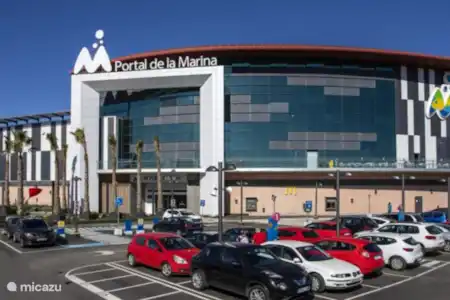 Shopping center La Marina in Ondara