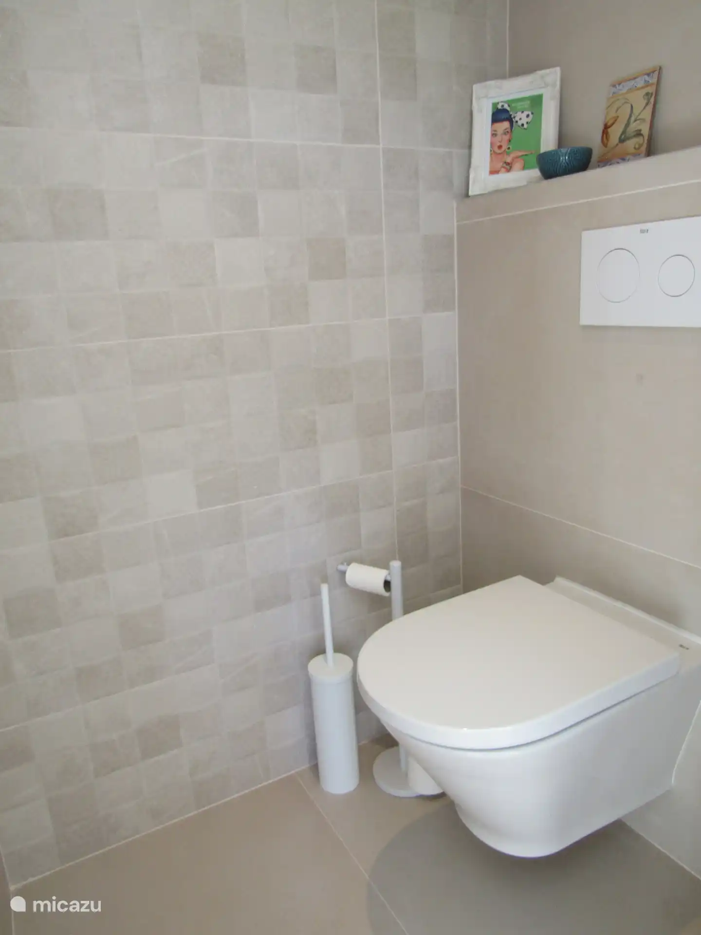 Aseo separado en la primera planta.