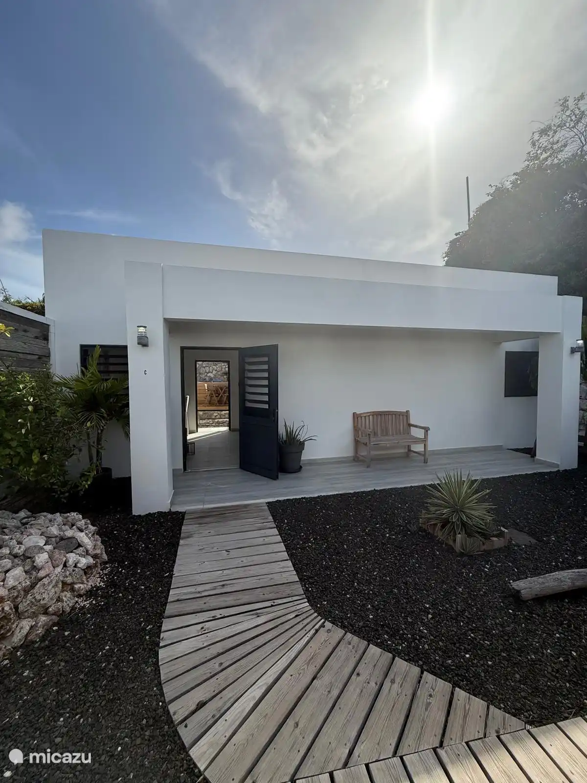 Boho Garden Apt C in Curaçao, Banda Ariba (East), Jan Thiel - holiday house