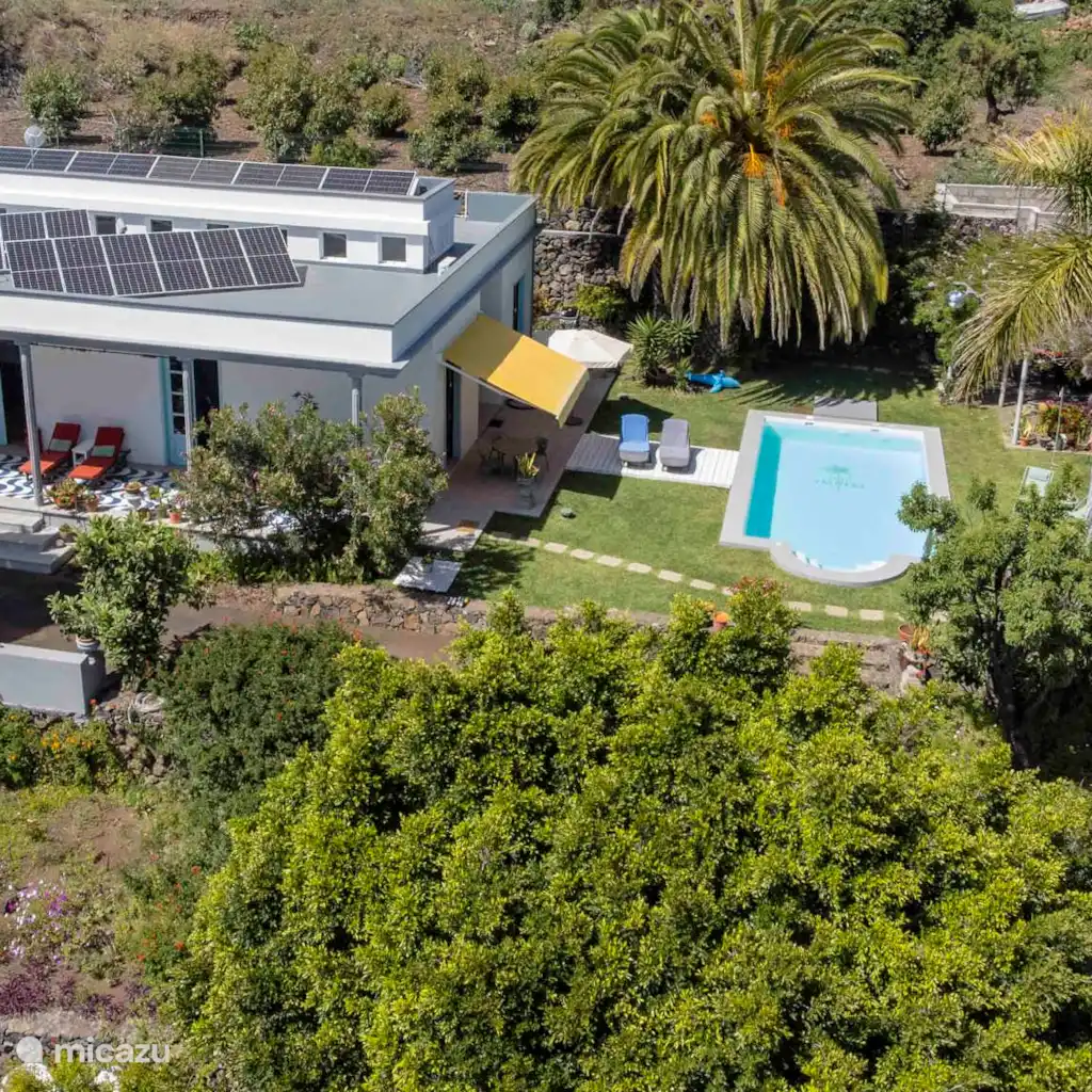 Villa Gran Villa Palmera in Los Llanos de Aridane