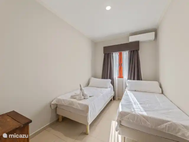 Villa Sophia | Curaçao, Banda Ariba (est), Vredenberg - villa Meublée de manière pratique et confortable, cette chambre bénéficiera bientôt d’une belle mise à niveau.