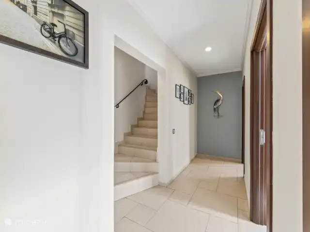 Villa Sophia | Curaçao, Banda Ariba (est), Vredenberg - villa Suivez les escaliers jusqu’à votre confortable chambre principale au premier étage