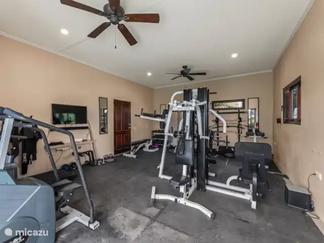 Villa Sophia | Curaçao, Banda Ariba (est), Vredenberg - villa Des sports avec vue ? Découvrez la salle de sport de la Villa Sophia !