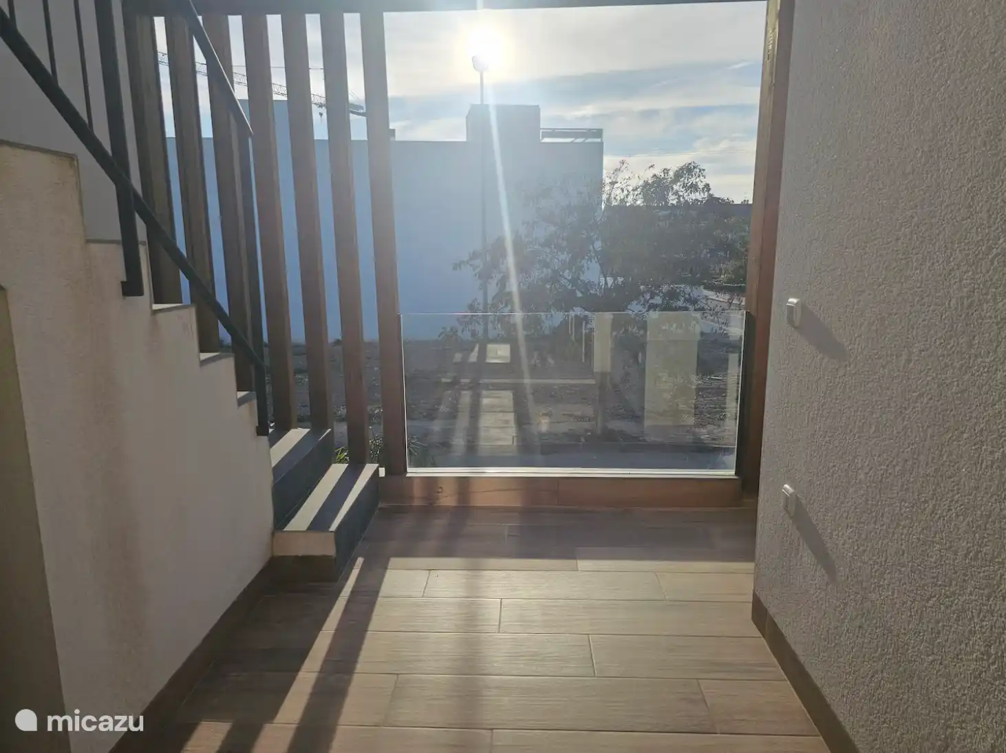 Balcón primer piso desde la sala de estar