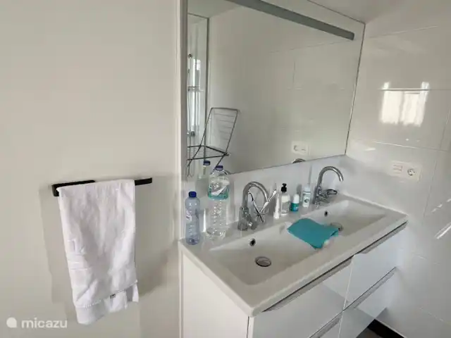 Location de Vacances Espagne, Andalousie, Mijas, appartement - Hacienda el Sueno 2301 Chambre des maîtres avec salle de bain privée