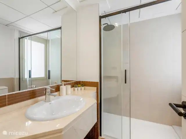 Encina ático Las Colinas Golf en España, Costa Blanca, Orihuela Costa - apartamento Baño 2