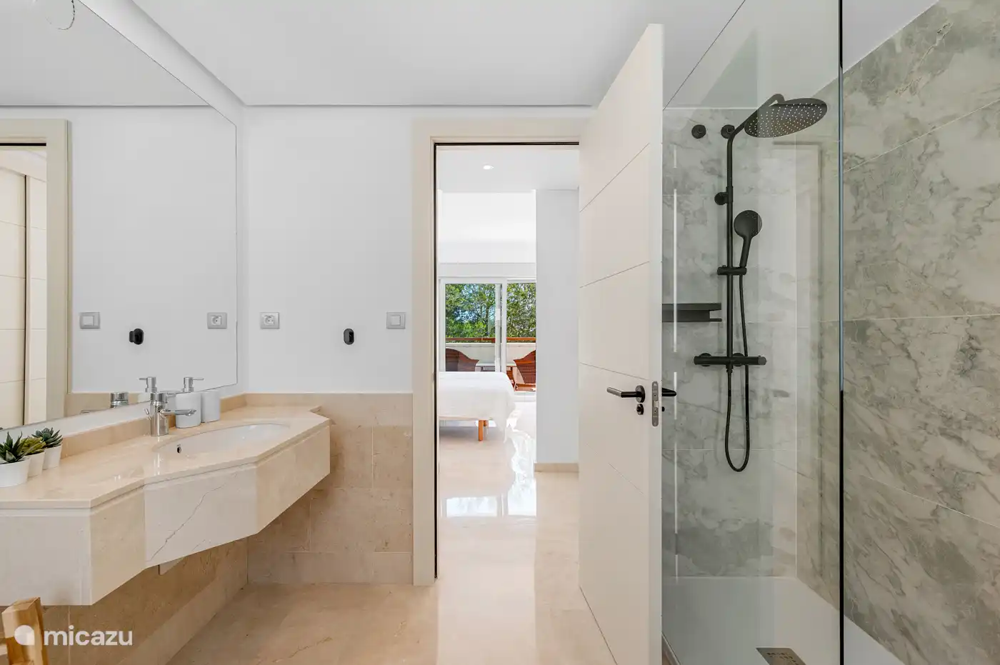 Salle de bain principale