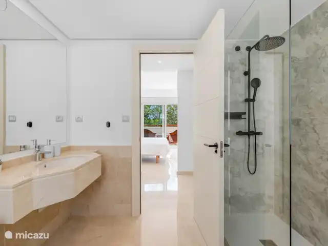 Encina ático Las Colinas Golf en España, Costa Blanca, Orihuela Costa - apartamento Baño principal