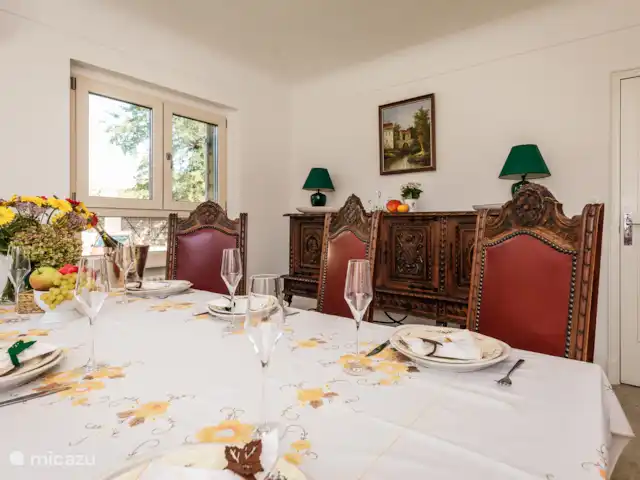 Villa les Deux Roues en Francia, Dordoña, Carsac - casa vacacional Comedor